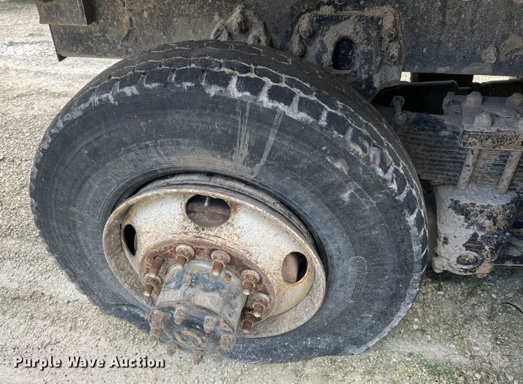 image for item JM9290 2004 Sterling L-Line  dump truck