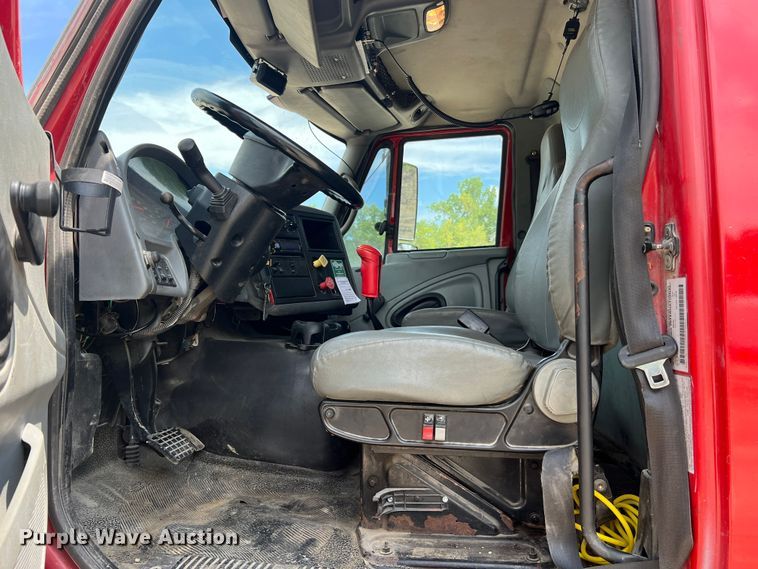 image for item JM9294 2007 International 8600  dump truck