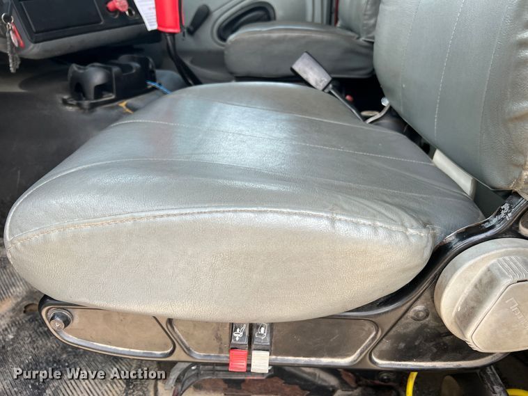 image for item JM9294 2007 International 8600  dump truck