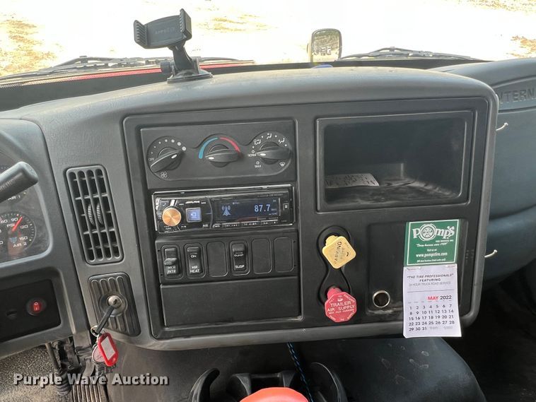 image for item JM9294 2007 International 8600  dump truck