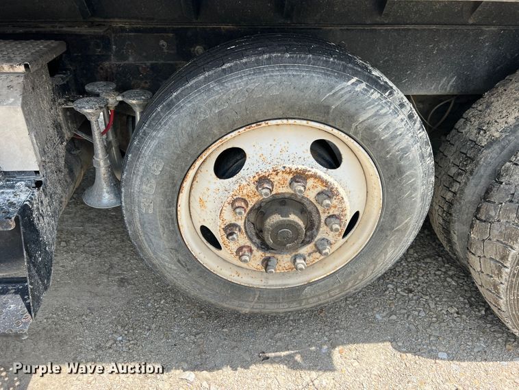 image for item JM9294 2007 International 8600  dump truck