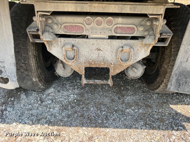 image for item JM9295 1994 Freightliner FLD  dump truck