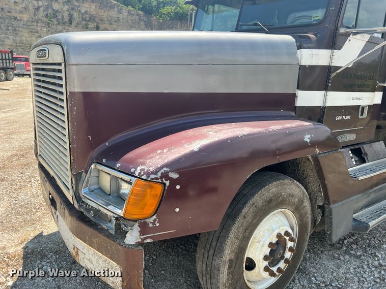 image for item JM9295 1994 Freightliner FLD  dump truck