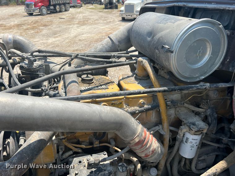 image for item JM9295 1994 Freightliner FLD  dump truck