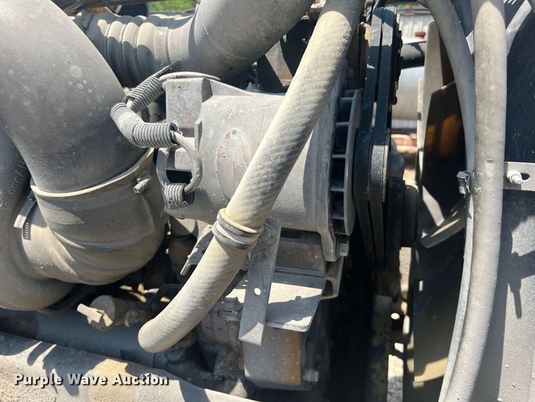 image for item JM9295 1994 Freightliner FLD  dump truck