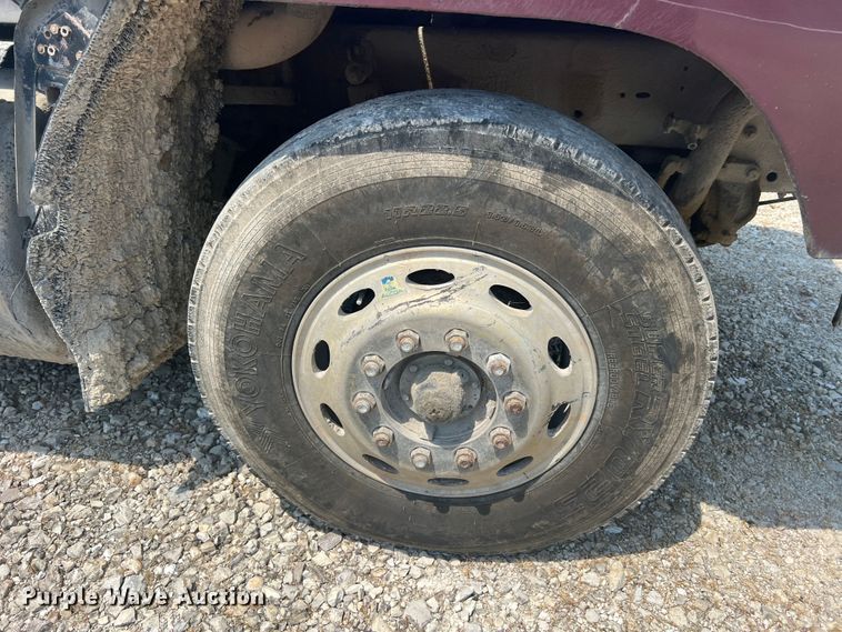 image for item JM9295 1994 Freightliner FLD  dump truck