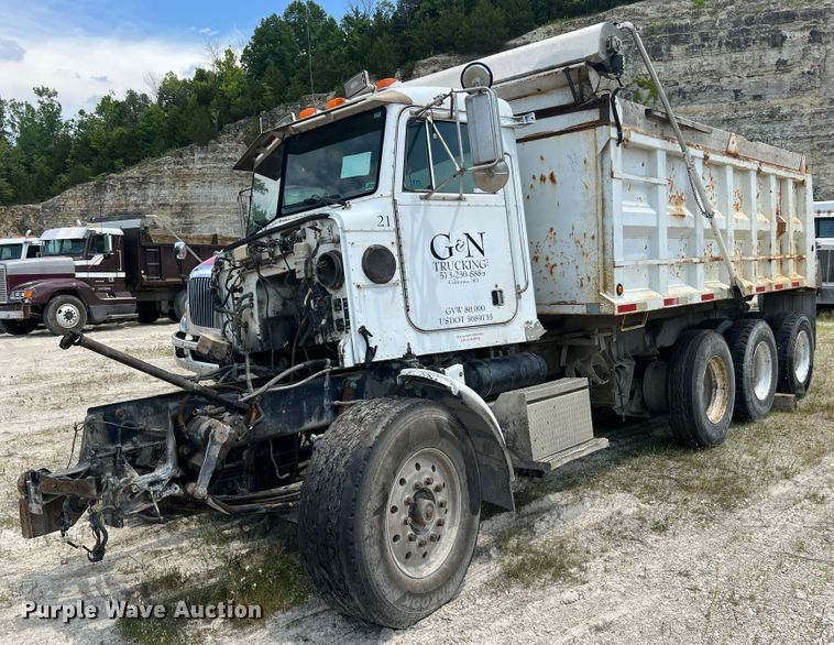 image for item JM9297 1997 Peterbilt 378  dump truck