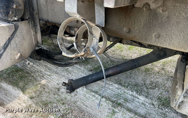 image for item JM9297 1997 Peterbilt 378  dump truck