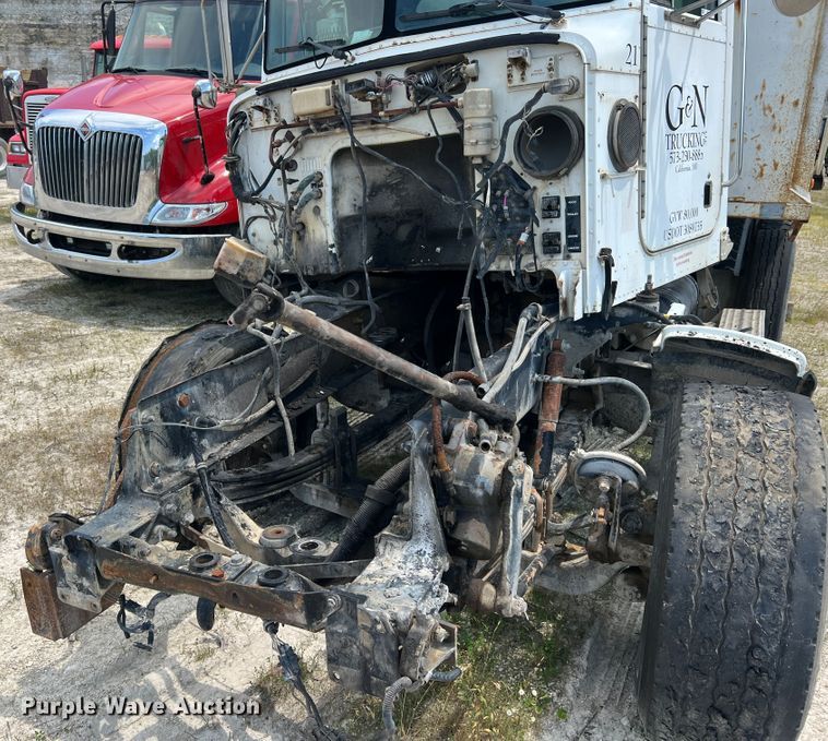 image for item JM9297 1997 Peterbilt 378  dump truck