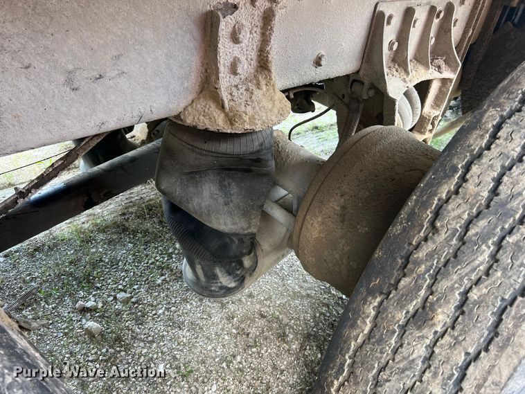 image for item JM9297 1997 Peterbilt 378  dump truck