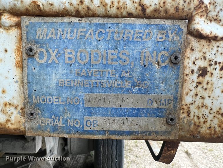 image for item JM9297 1997 Peterbilt 378  dump truck