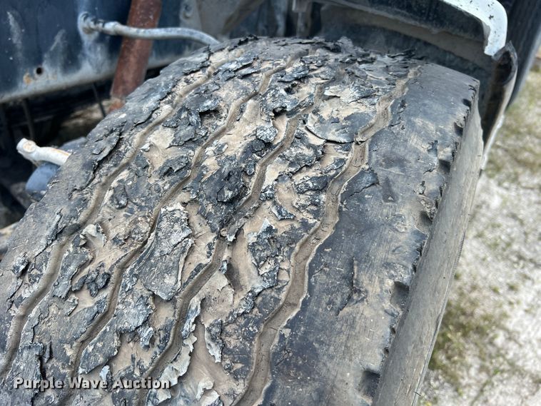 image for item JM9297 1997 Peterbilt 378  dump truck