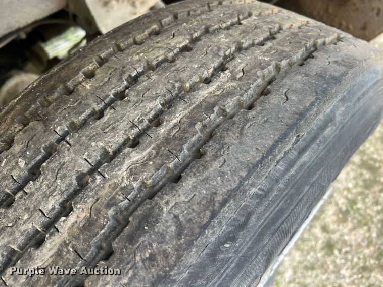 image for item JM9297 1997 Peterbilt 378  dump truck