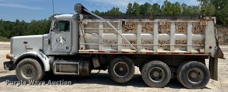 image for item JM9298 1994 Peterbilt 378  dump truck