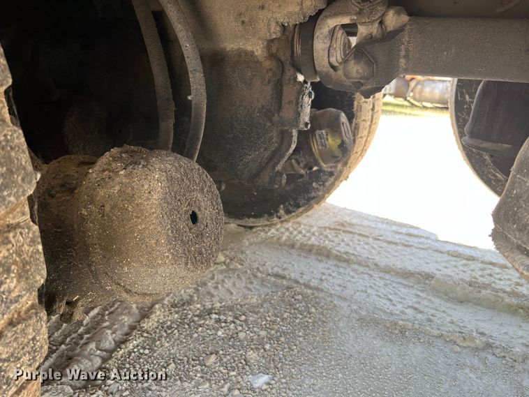 image for item JM9298 1994 Peterbilt 378  dump truck