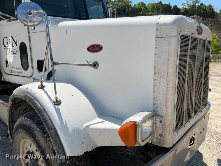 image for item JM9298 1994 Peterbilt 378  dump truck