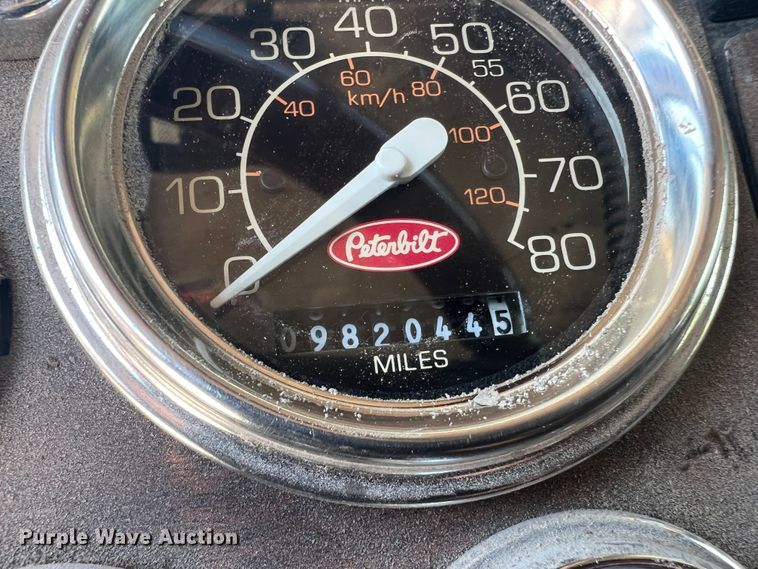 image for item JM9298 1994 Peterbilt 378  dump truck