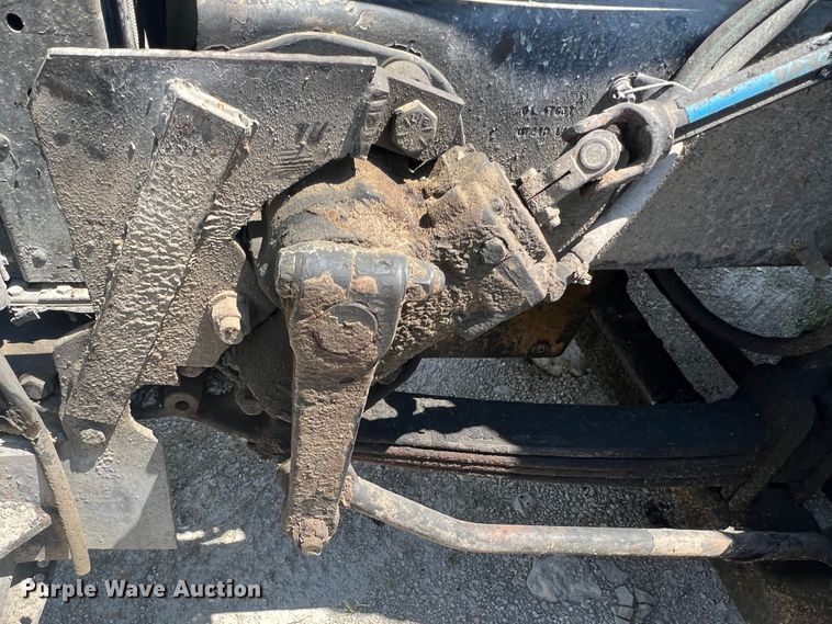 image for item JM9298 1994 Peterbilt 378  dump truck