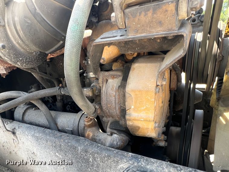 image for item JM9298 1994 Peterbilt 378  dump truck