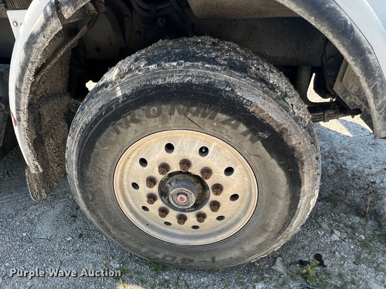 image for item JM9298 1994 Peterbilt 378  dump truck