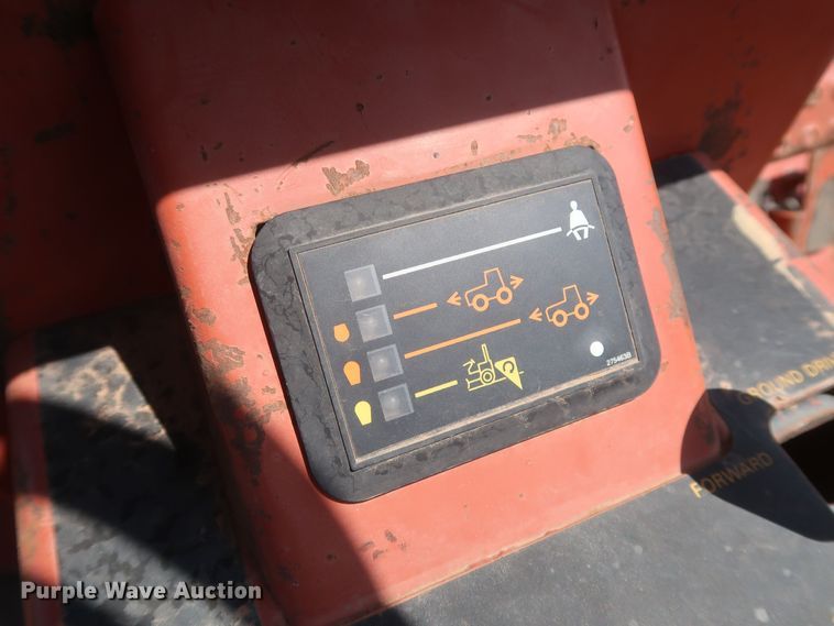 image for item JR9422 1992 Ditch Witch 2020  trencher