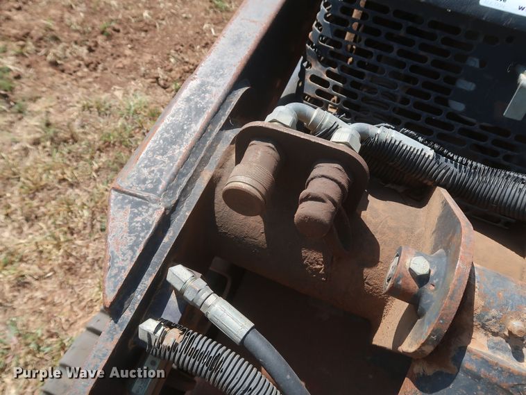 image for item JR9423 2003 Toro Dingo  compact utility loader