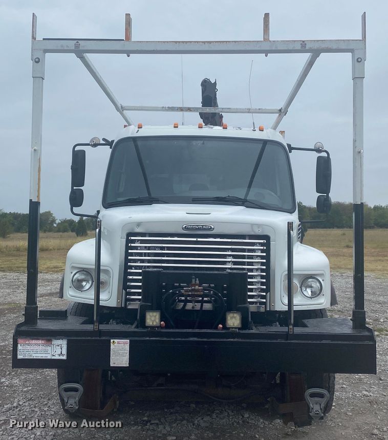 image for item JU9310 2007 Freightliner Business Class M2  Crew Cab crane truck