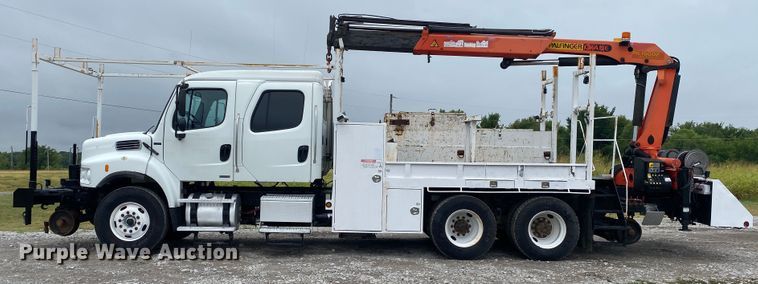 image for item JU9310 2007 Freightliner Business Class M2  Crew Cab crane truck