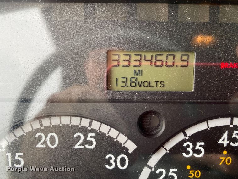 image for item JU9310 2007 Freightliner Business Class M2  Crew Cab crane truck