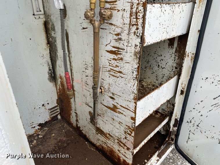 image for item JU9310 2007 Freightliner Business Class M2  Crew Cab crane truck