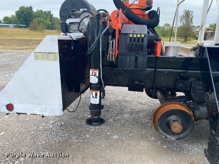 image for item JU9310 2007 Freightliner Business Class M2  Crew Cab crane truck