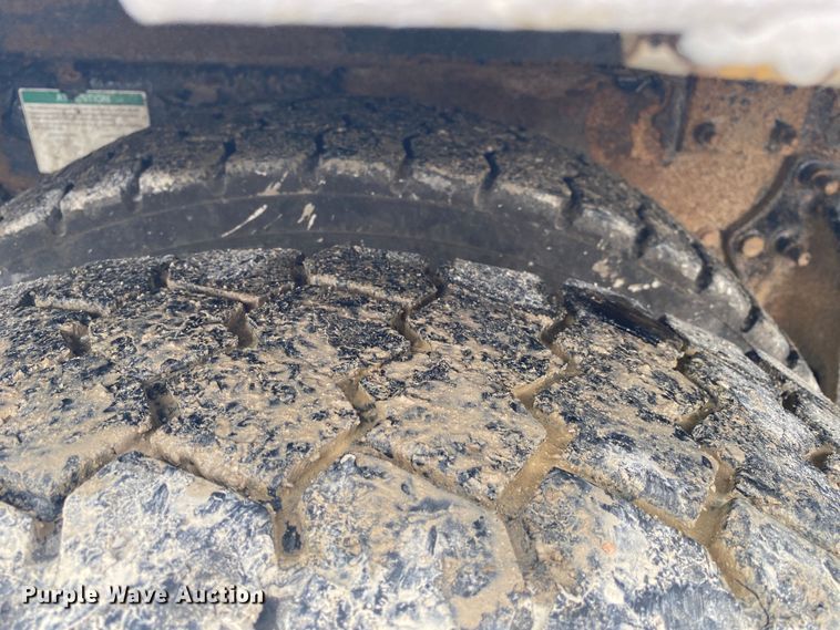 image for item JU9310 2007 Freightliner Business Class M2  Crew Cab crane truck