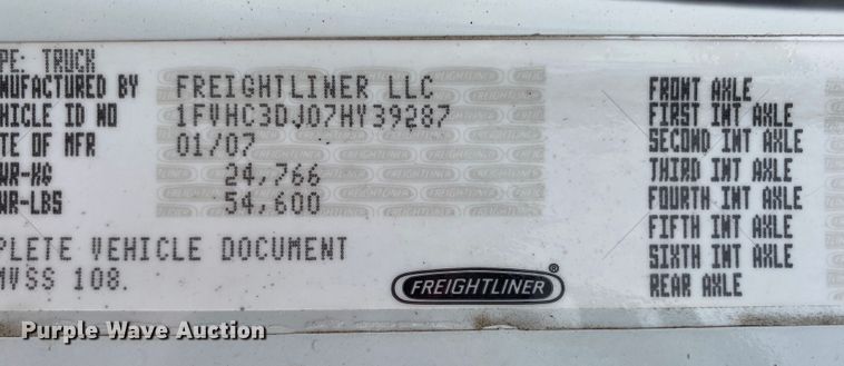 image for item JU9310 2007 Freightliner Business Class M2  Crew Cab crane truck