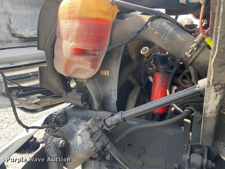 image for item JW9495 2009 Ford F750 Super Duty  bucket truck