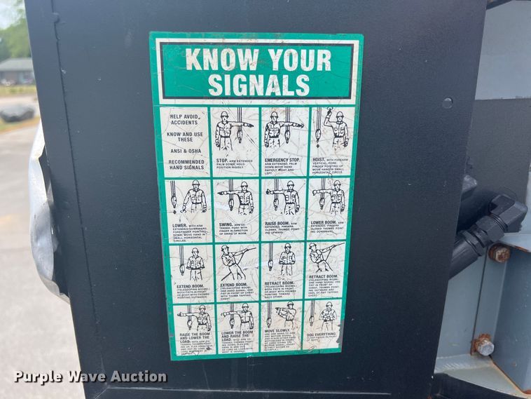 image for item JX9373 2010 Ford F550 Super Duty  crane truck