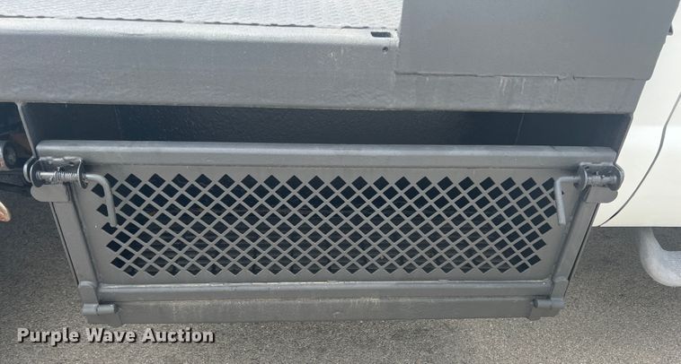 image for item JX9373 2010 Ford F550 Super Duty  crane truck