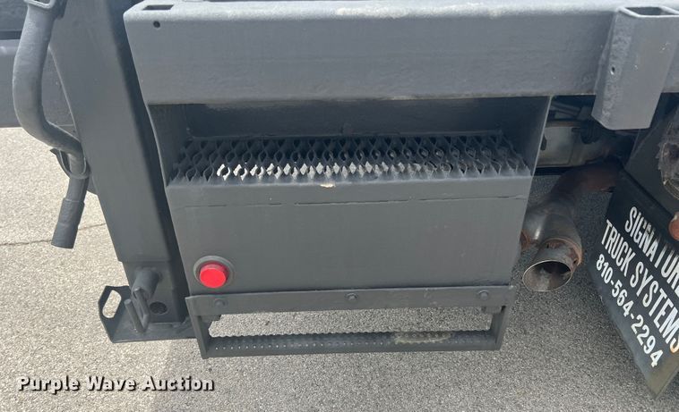 image for item JX9373 2010 Ford F550 Super Duty  crane truck