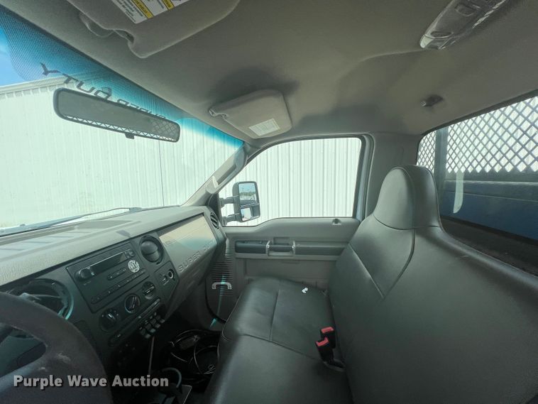 image for item JX9373 2010 Ford F550 Super Duty  crane truck