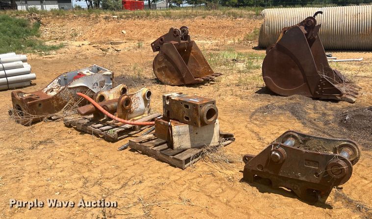 image for item JX9409 Breaker