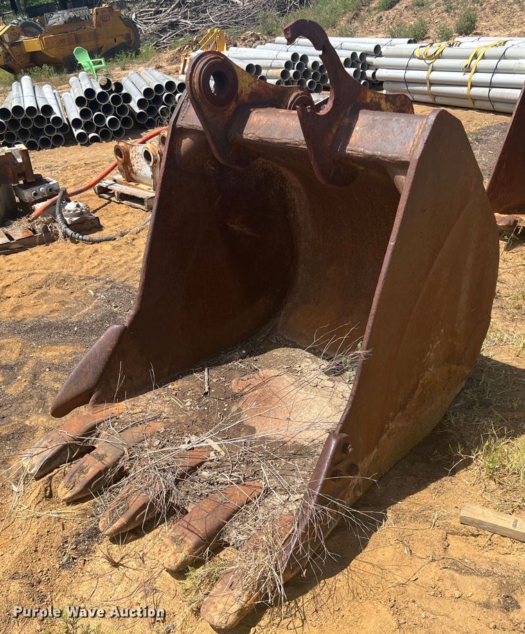 image for item JX9410 (2) excavator buckets