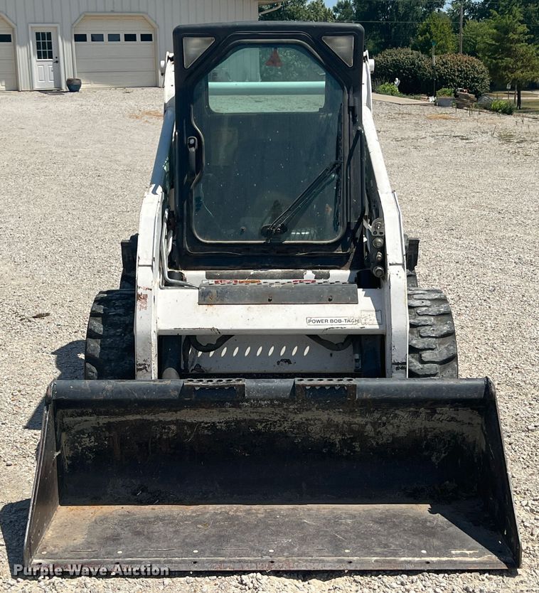 image for item JX9442 2007 Bobcat S205  skid steer loader