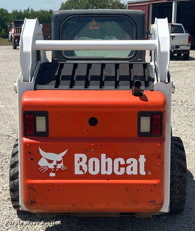 image for item JX9442 2007 Bobcat S205  skid steer loader