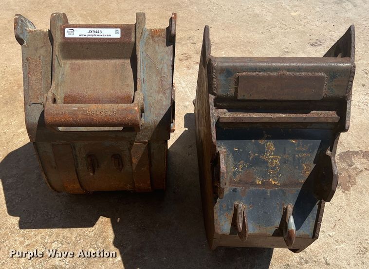 image for item JX9448 (2) buckets