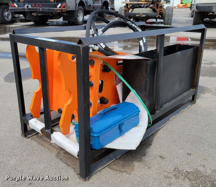 image for item JZ9193 TMG Industrial TMG-HB70Q  breaker