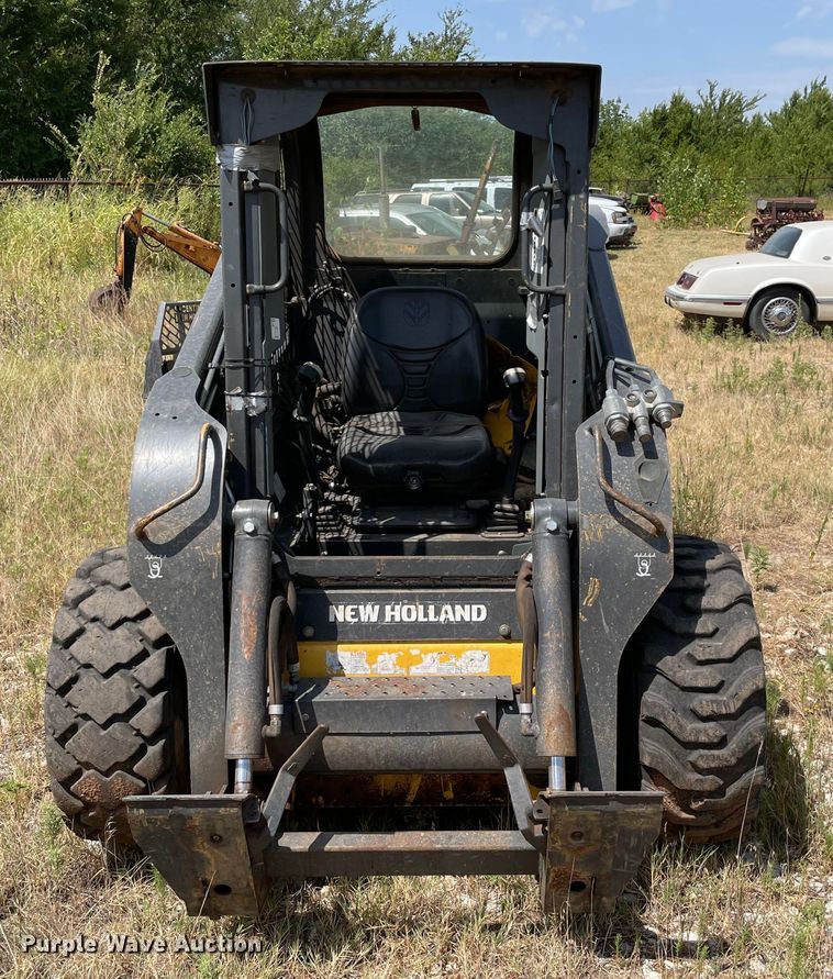 image for item KE9339 2016 New Holland L228  skid steer loader