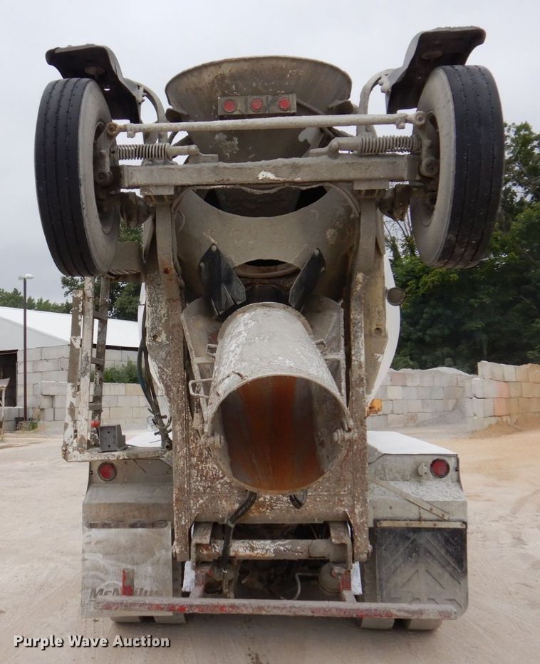 image for item KF9604 2001 Western Star 4964FX  ready mix truck