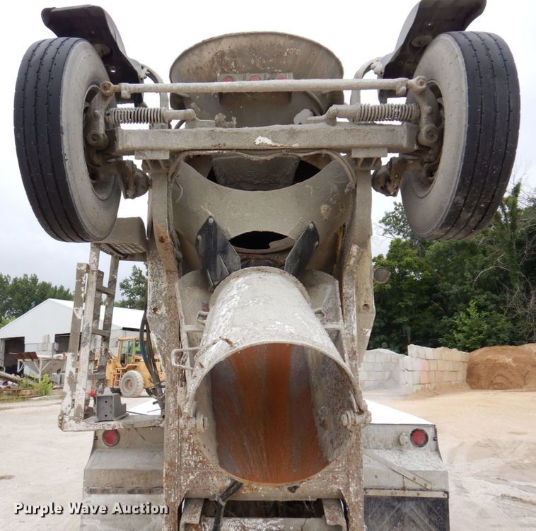 image for item KF9604 2001 Western Star 4964FX  ready mix truck