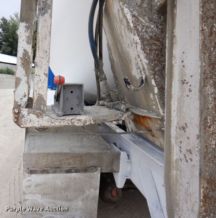 image for item KF9604 2001 Western Star 4964FX  ready mix truck