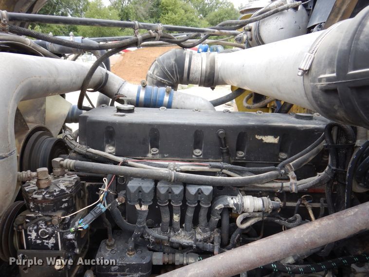 image for item KF9604 2001 Western Star 4964FX  ready mix truck