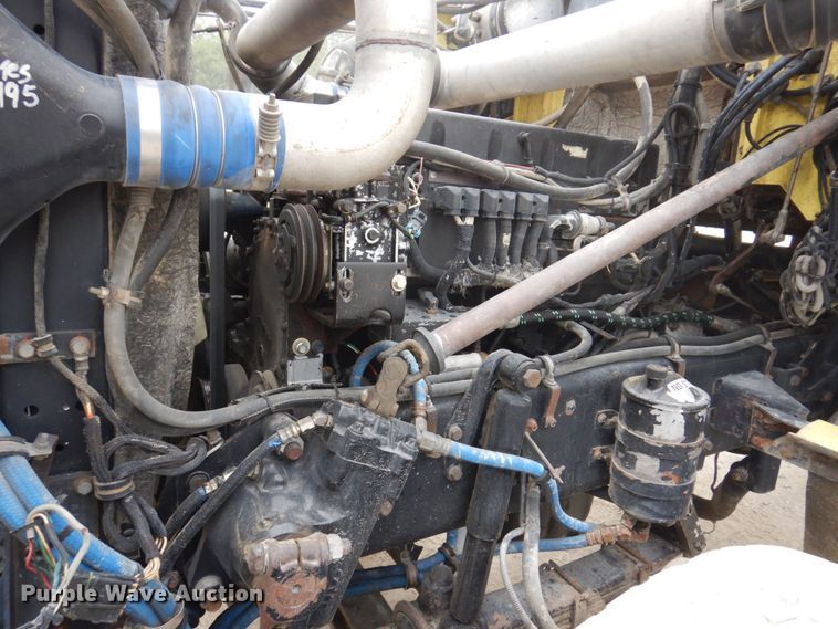 image for item KF9604 2001 Western Star 4964FX  ready mix truck